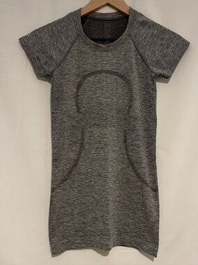Lululemon Grey Swiftly Tech Top